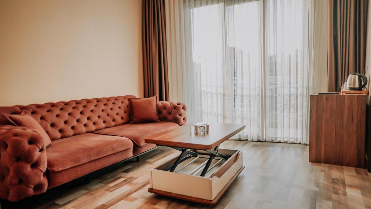 The Grand Mira Business Hotel Истанбул Екстериор снимка